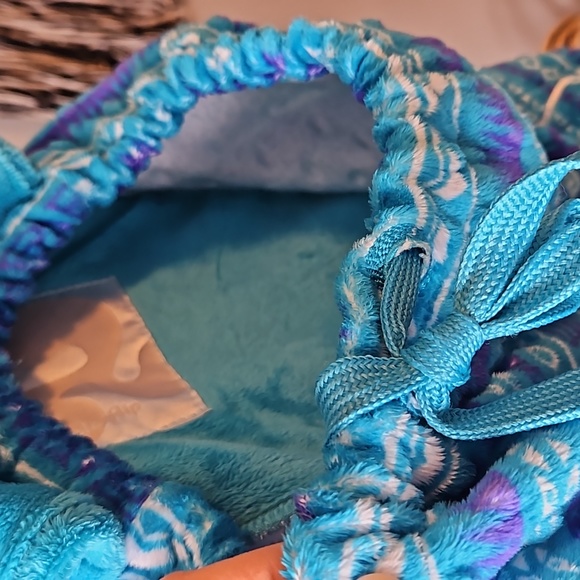 Triple Flip ‘Minky’ bubble backpack - Picture 6 of 9